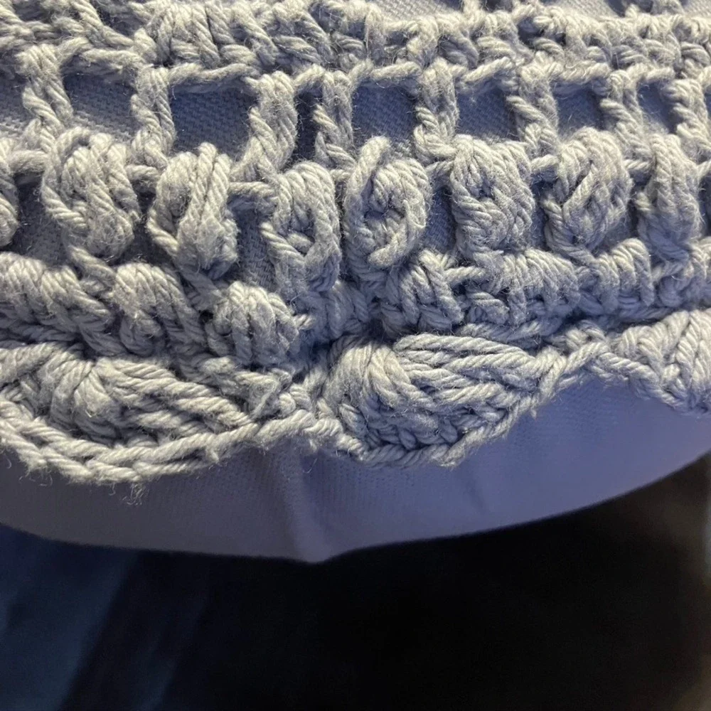 N/A round crochet